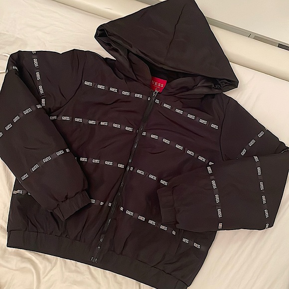 GUESS Puffer Jacket - Picture 2 of 5